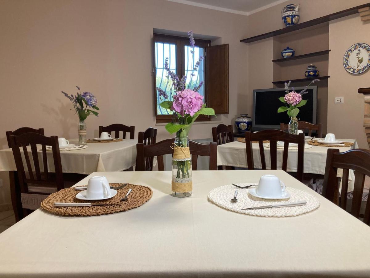 Agriturismo Tenuta Della Madama Venticano Kültér fotó